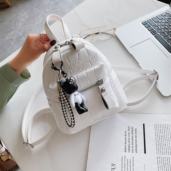 Naiste igapäevane kunstnahast seljakott võtmehoidjaga