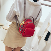 Női bőr hátizsák három színben és elülső zsebbel