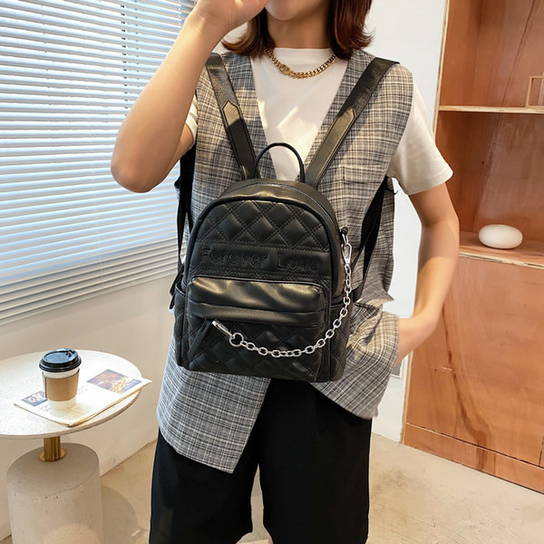 Kahes värvitoonis ketiga naiste seljakott