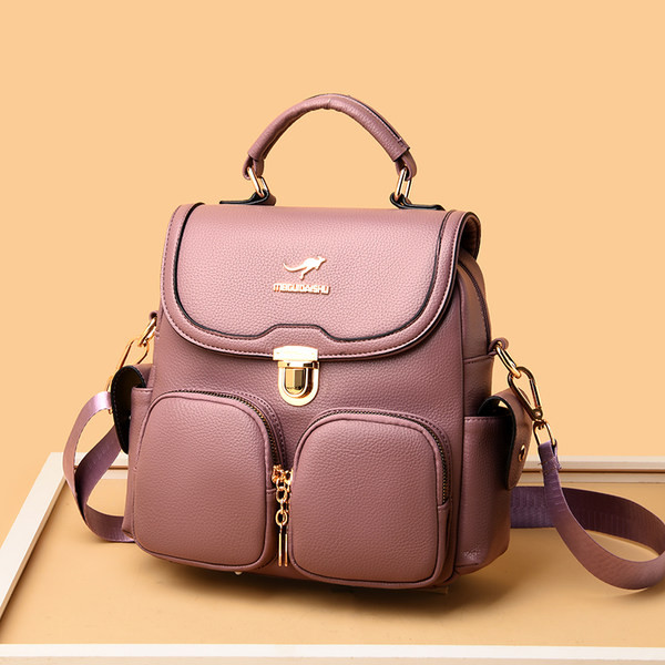 Öko bőrből készült női hátizsák zsebekkel, fém rögzítéssel