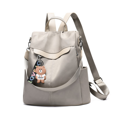 Stílusos női hátizsák két modellben, cipzárral