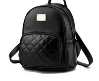 Igapäevane väike naiste seljakott metallist embleemi ja taskuga