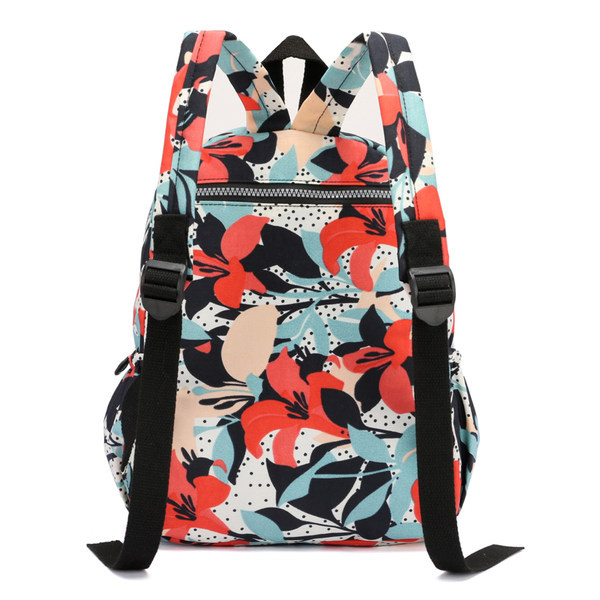 Igapäevane tekstiilist taskutega seljakott - kolme värvi