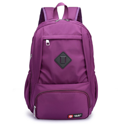 Naiste igapäevane esitasku ja lukuga seljakott kahes suuruses