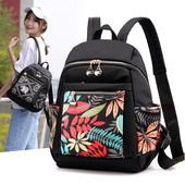 Női vászon táska színes rátéttel és elülső zsebbel