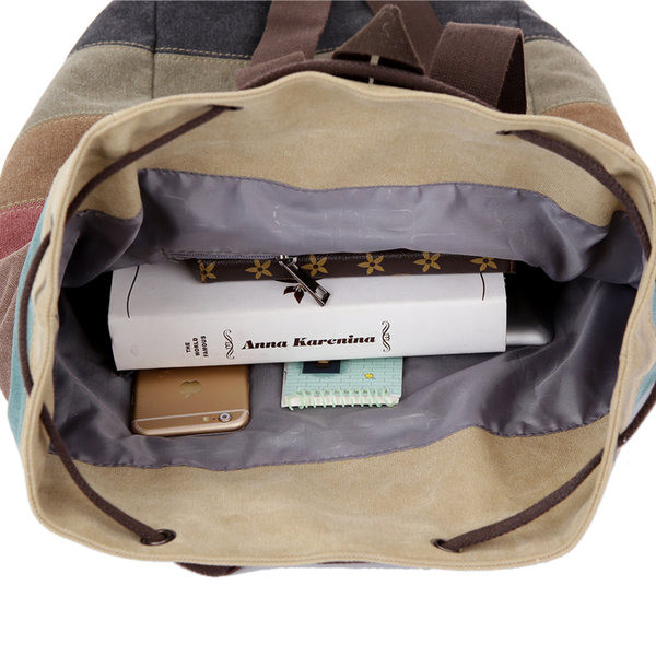 Triibuline naiste seljakott õlasangidega