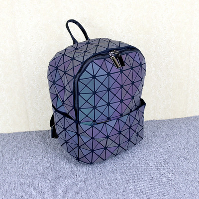 helkurefektiga naiste tekstiilist seljakott