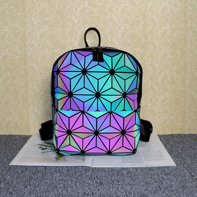 helkurefektiga naiste tekstiilist seljakott