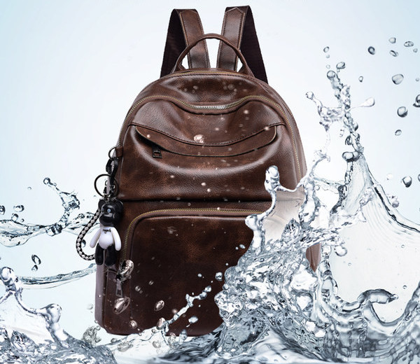 Alkalmi női hátizsák cipzárral