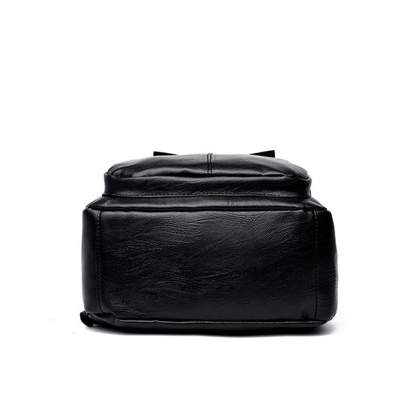 naiste must kunstnahast seljakott võtmehoidjaga