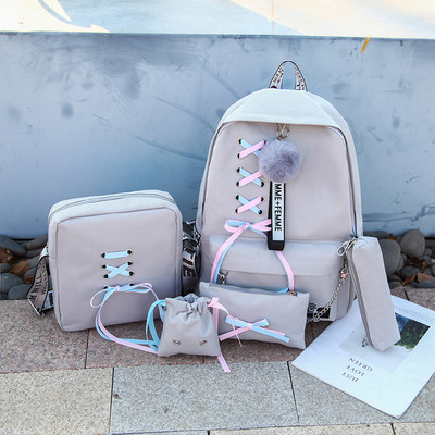 Naiste tekstiilist seljakott tasku ja värvilise ühendusega