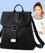 Naiste igapäevane seljakott - metallkinnitusega