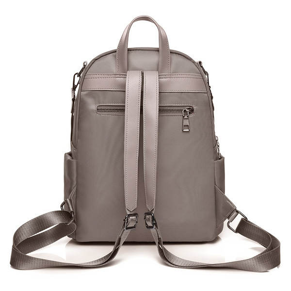 Kolmes värvitoonis sangadega naiste seljakott