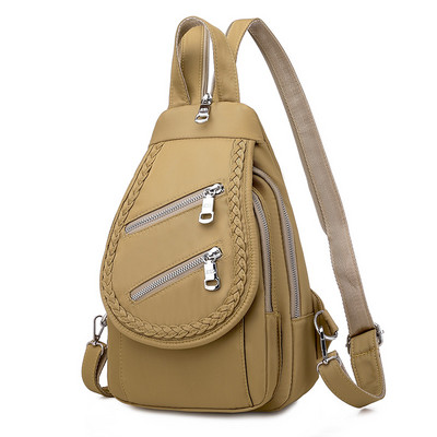 Naiste nahast kott ees lukuga mitmes värvitoonis