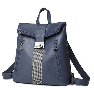 Γυναικείο σακίδιο πλάτης από οικολογικό δέρμα με μεταλλικό κούμπωμα και διακόσμηση