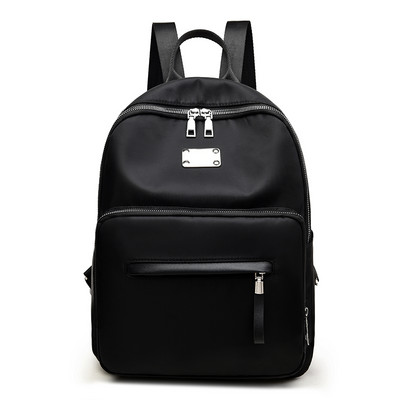 Naiste nahast seljakott eesmise lukuga musta värvi