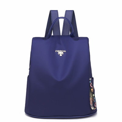 Igapäevane metallelemendiga seljakott - mitut värvi