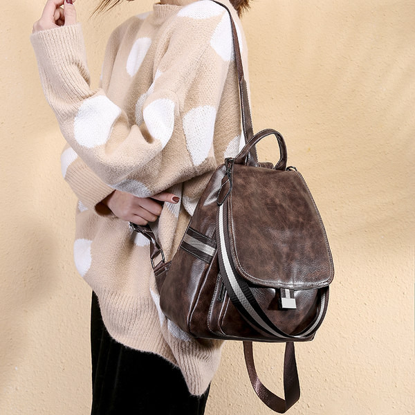 Naiste nahast seljakott, must ja pruun