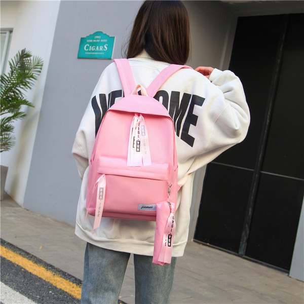 Modern iskolai textil hátizsák elülső zsebbel