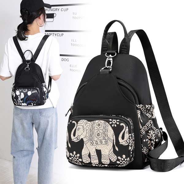 Naiste tekstiilist seljakott esitaskuga - musta värvi