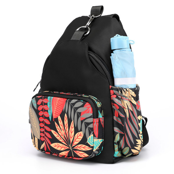 Naiste tekstiilist seljakott esitaskuga - musta värvi