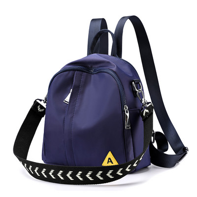 Naiste tekstiilist seljakott eesmise lukuga