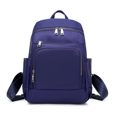 Moodne naiste tekstiilist seljakott erinevates mudelites