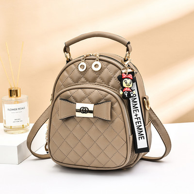 Μικρό γυναικείο σακίδιο πλάτης από καπιτονέ οικολογικό δέρμα