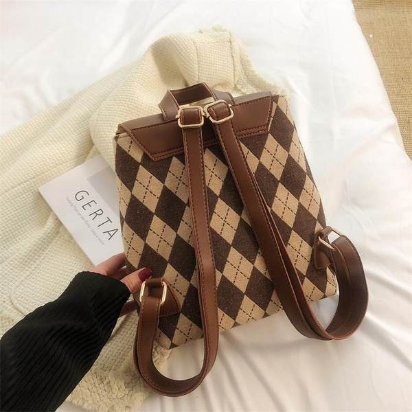 Naiste igapäevane pandlaga seljakott