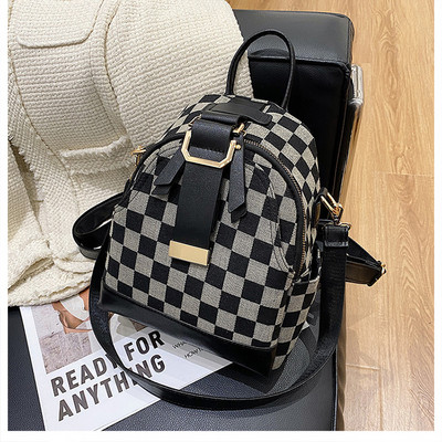 Öko-nahast ja tekstiilist väike ruuduline seljakott naistele