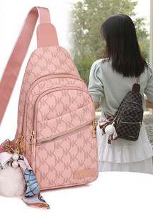 Mitme lahtriga igapäevane naiste seljakott – kolme värvi