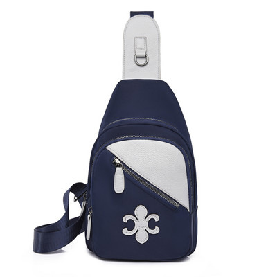 Kolmes värvitoonis esitaskuga naiste seljakott