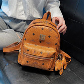 Stiilne naiste nahast miniseljakott aplikatsiooniga