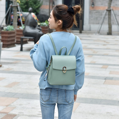 Naiste igapäevane metallist kinnitusega seljakott