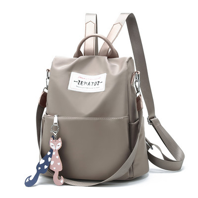 Napi hátizsák több rekesszel és kulcstartóval