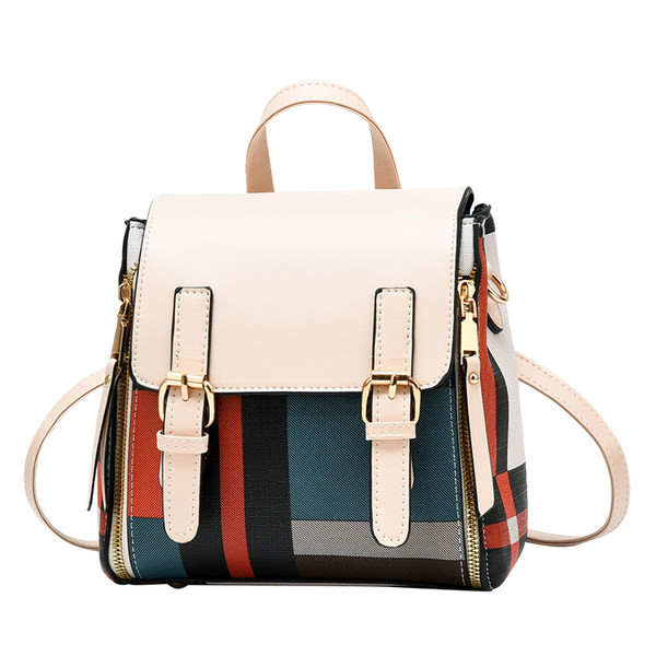 Moodne ruuduruuduline pandlaga seljakott erinevates mudelites