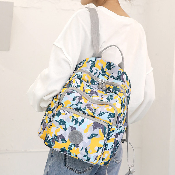 Új modell női hátizsák több színben mintával