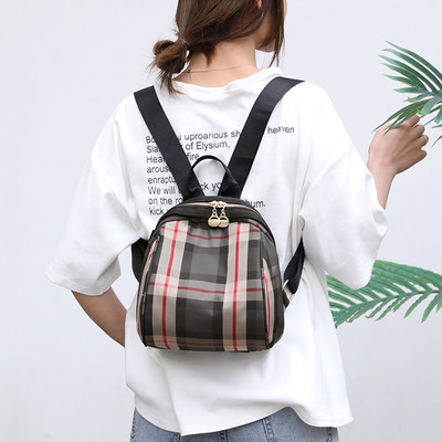 Moodne naiste ruuduline miniseljakott