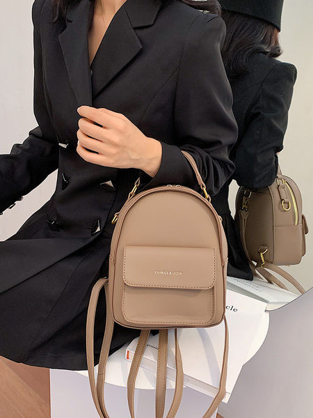 Stiilne naiste nahast seljakott tavaline mudel