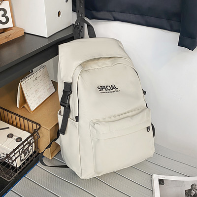 Modern női hátizsák felirattal és cipzárral