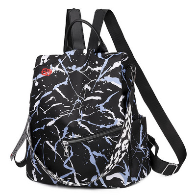 Női napi hátizsák fekete-fehér első zsebbel