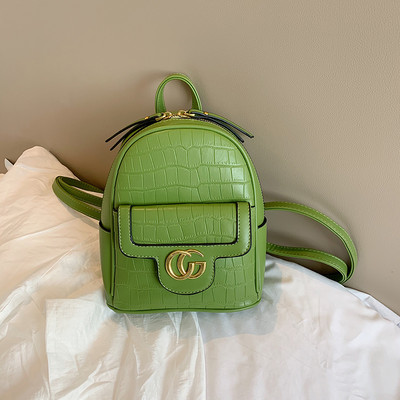 Naiste ökonahast miniseljakott metallist kaunistuse ja tõmblukuga