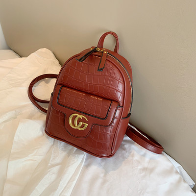 Naiste ökonahast miniseljakott metallist kaunistuse ja tõmblukuga