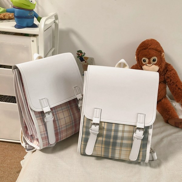 Naiste ruuduline pandlaga seljakott