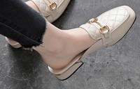 Нов модел дамски чехли с метална катарама -черен и бежов цвят