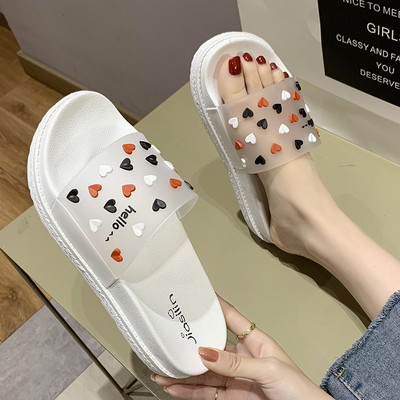 Дамски чехли в три цвята и гумена подметка