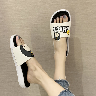 Ежедневни чехли с апликация и  равна подметка