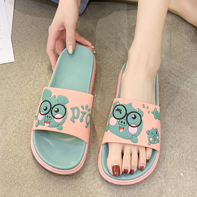 Дамски модерни чехли с равна подметка