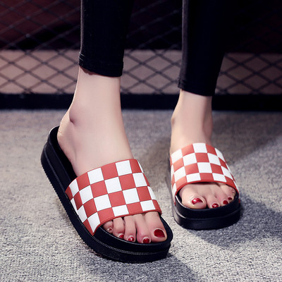 Дамски карирани гумени чехли с висока платформа 5см