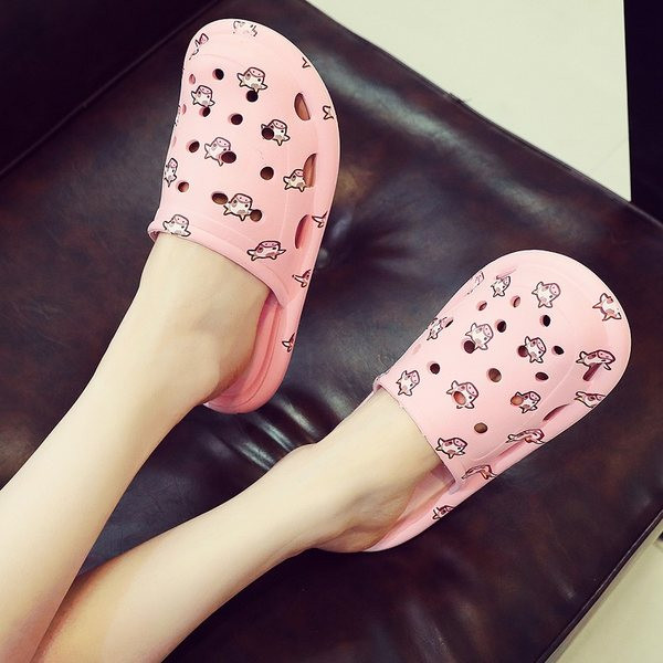 Затворени дамски силиконови чехли 